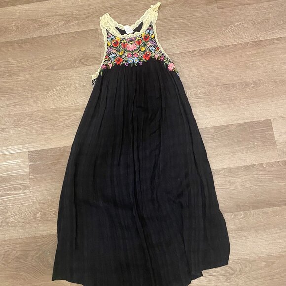 Anthropologie Dresses & Skirts - Anthropologie Akemi + Kin Embroidered Dress Bohemian - XS